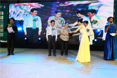 專業(yè)禮儀服務，助力南昌企業(yè)慶典活動圓滿成功